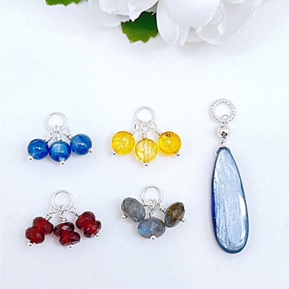 Starter Set Hoop Charms in Sterling Silver or Gold Filled Hoops & 5 Pairs Charms - Picture 3 of 9